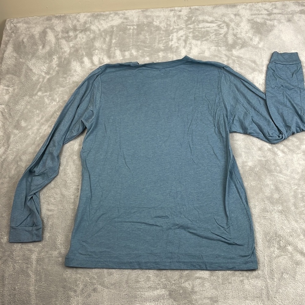 Disney Themed Long Sleeve Tee Shirt Women's Large - Picture 7 of 7